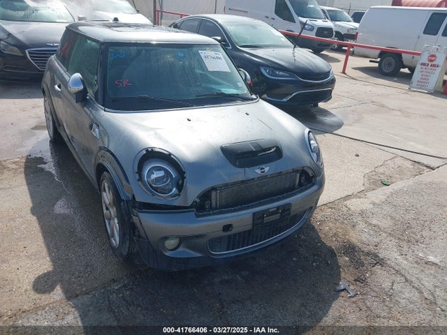 2009 MINI COOPER S WMWMF73509TW86792 Photo 5