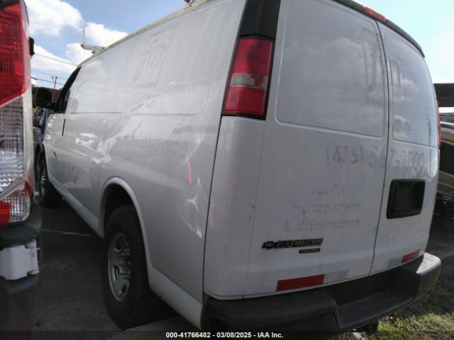 1GCWGFBA3E1171079 Chevrolet Express 2500 Work Van