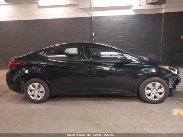 5NPDH4AE0GH737255 Hyundai ELANTRA SE