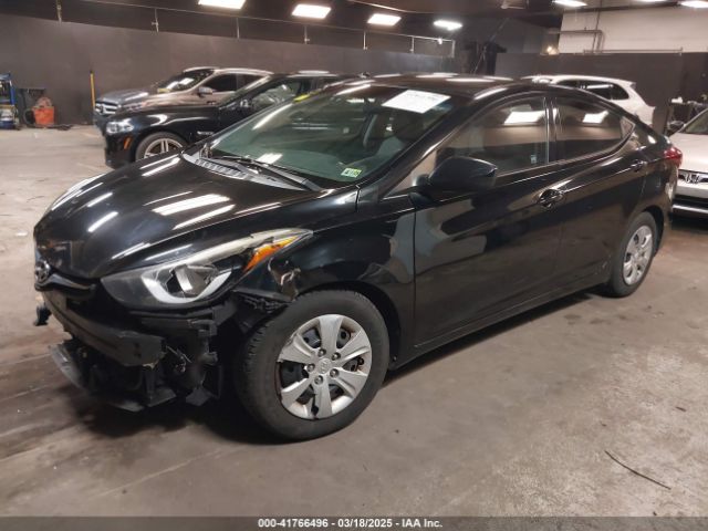 5NPDH4AE0GH737255 Hyundai ELANTRA SE