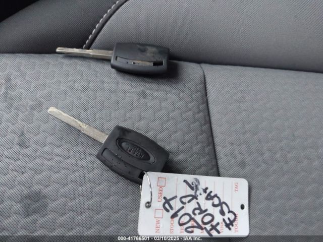 1FMCU0GD2HUE84747 Ford ESCAPE SE