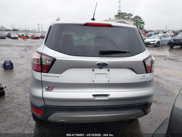 1FMCU0GD2HUE84747 Ford ESCAPE SE