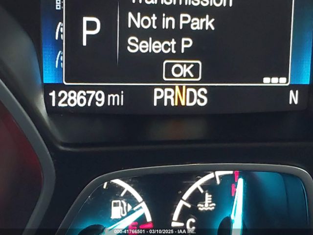1FMCU0GD2HUE84747 Ford ESCAPE SE