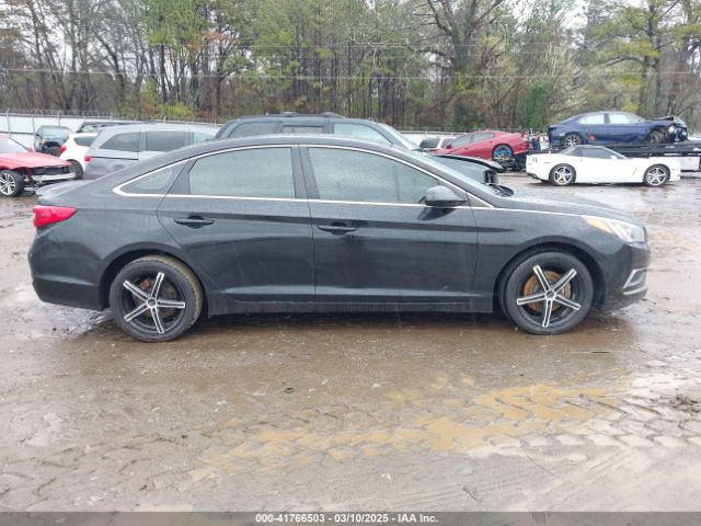 5NPE24AF4HH552349 Hyundai SONATA SE