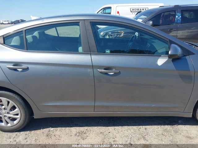 Hyundai ELANTRA SE 2017 KMHD74LF2HU099148 Image 13