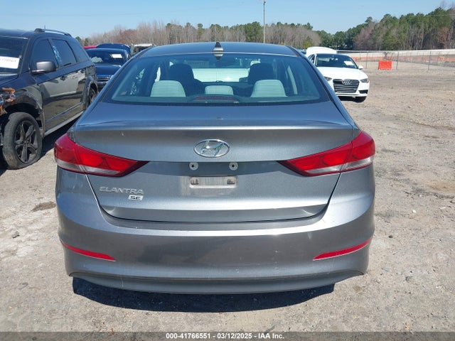 Hyundai ELANTRA SE 2017 KMHD74LF2HU099148 Image 16
