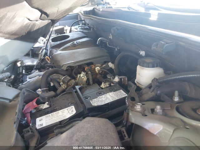 2T3W1RFV8LC082818 Toyota Rav4 Xle
