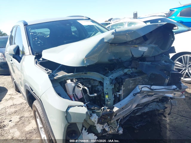 2T3W1RFV8LC082818 Toyota Rav4 Xle