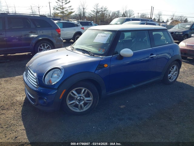 2013 MINI HARDTOP WMWSU3C59DT546898 Photo 1