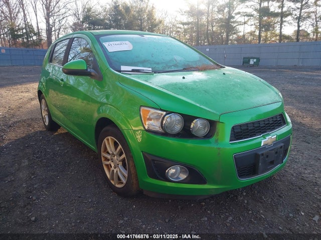 Chevrolet Sonic Lt Auto 2015 1G1JC6SB2F4151252 Image 1