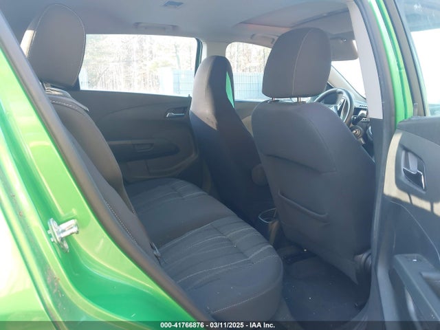 Chevrolet Sonic Lt Auto 2015 1G1JC6SB2F4151252 Image 8