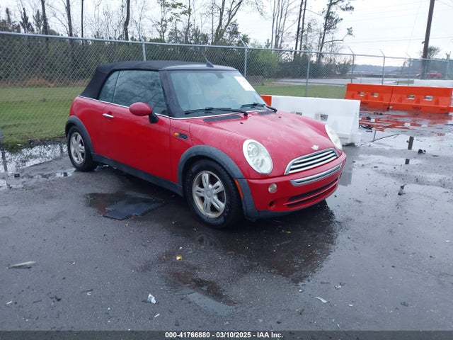 2006 MINI COOPER WMWRF33526TF64836 Photo 0