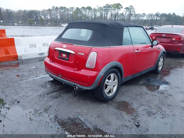 2006 MINI COOPER WMWRF33526TF64836 Photo 3