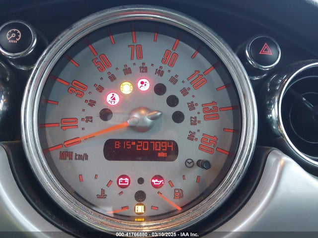 2006 MINI COOPER WMWRF33526TF64836 Photo 6