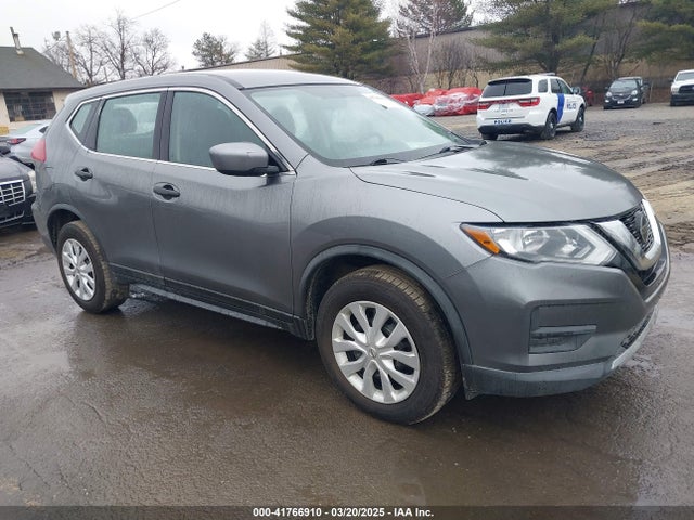 Nissan ROGUE S/SV 2018 KNMAT2MV0JP533665 Image 1