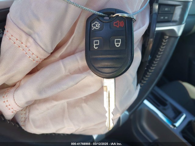 1ZVBP8AM9E5303807 Ford Mustang V6