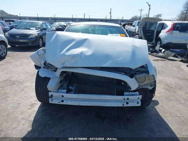 1ZVBP8AM9E5303807 Ford Mustang V6