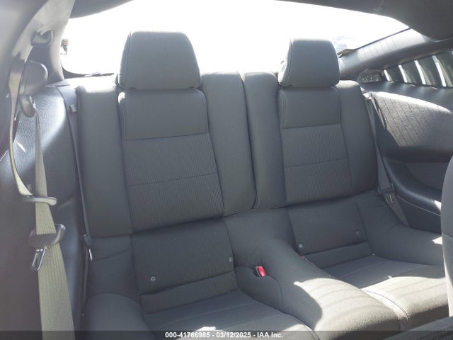 1ZVBP8AM9E5303807 Ford Mustang V6