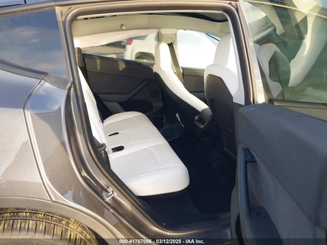 7SAYGDEE2PF609969 Tesla Model Y