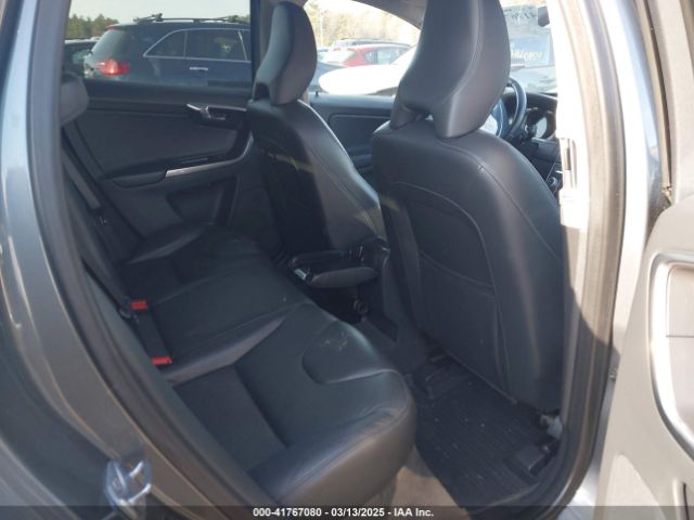 2016 VOLVO XC60 YV4612RK2G2857570 Photo 7