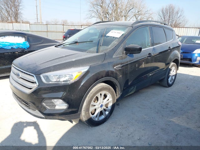 1FMCU0GD5JUA15304 Ford ESCAPE SE