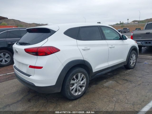 KM8J23A48KU026984 Hyundai TUCSON SE