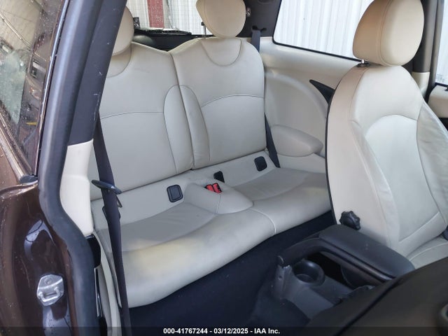 2012 MINI COOPER WMWSU3C53CT258860 Photo 7