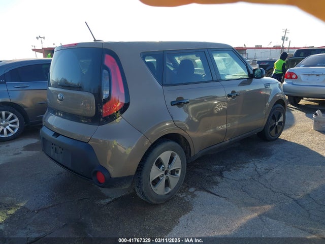 KNDJN2A27E7072328 KIA Soul