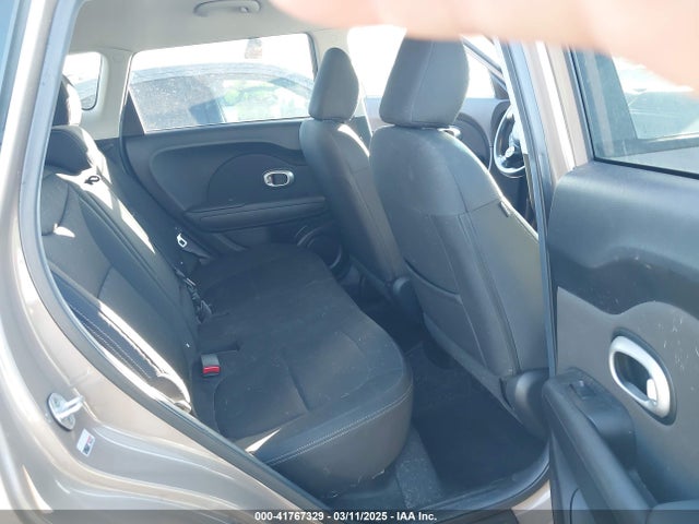 KNDJN2A27E7072328 KIA Soul