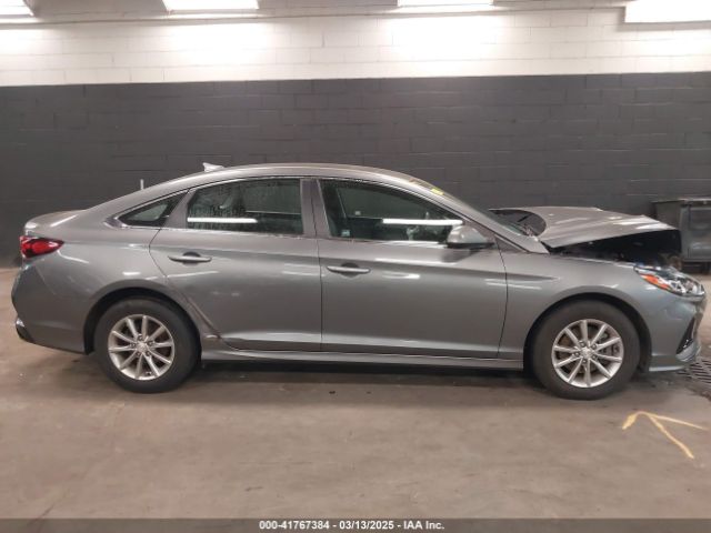 5NPE24AF6KH817599 Hyundai SONATA SE