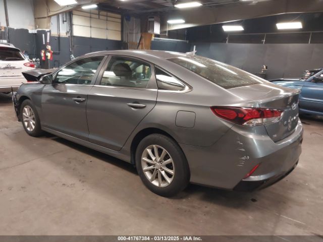 5NPE24AF6KH817599 Hyundai SONATA SE