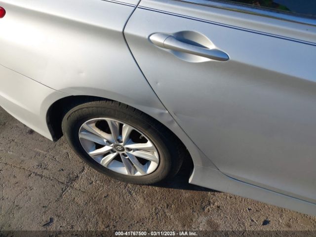 5NPEB4AC1EH904546 Hyundai SONATA GLS