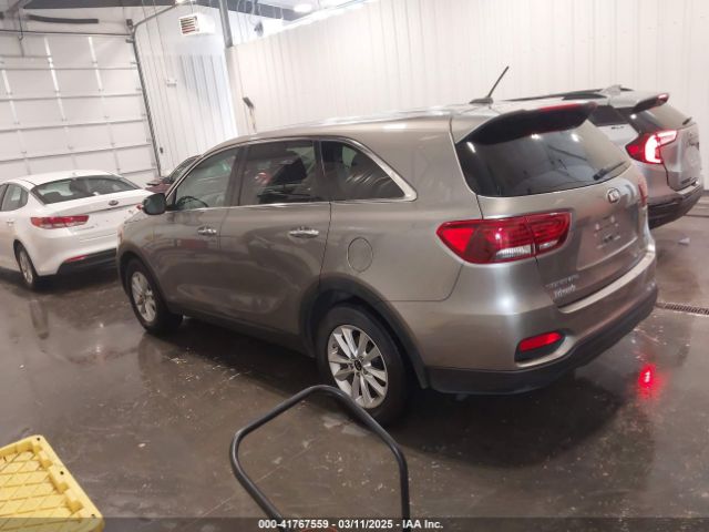 5XYPGDA55KG483686 KIA Sorento 3.3l Lx