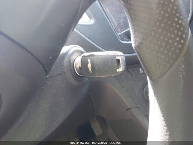 KL7CJKSB6GB609688 Chevrolet Trax 1ls