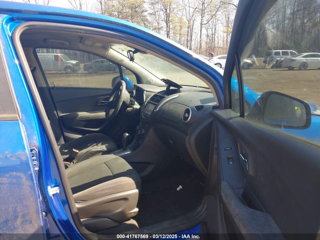 KL7CJKSB6GB609688 Chevrolet Trax 1ls