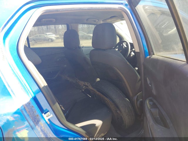 KL7CJKSB6GB609688 Chevrolet Trax 1ls