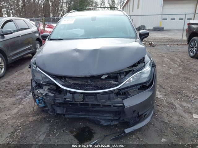 2C4RC1DG2LR266058 Chrysler Voyager Lxi