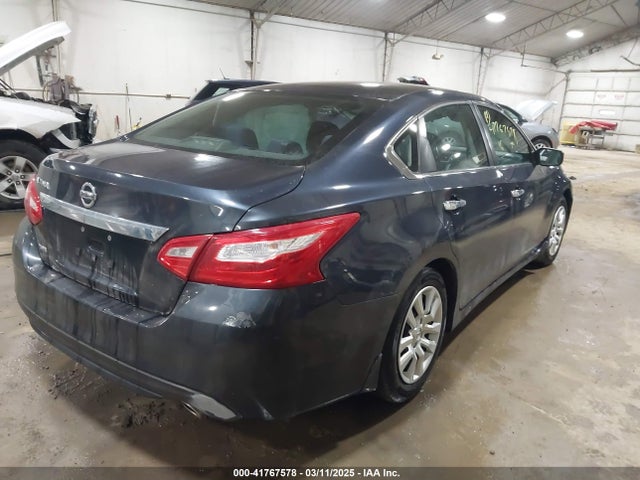 1N4AL3AP8GC179878 Nissan Altima 2.5 S