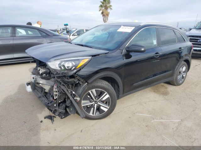 KNDCB3LC5N5548360 KIA Niro Lxs