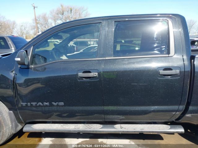 1N6AA1E60KN532663 Nissan TITAN SV