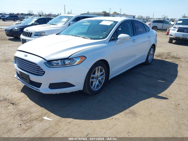 3FA6P0HD4GR227298 Ford Fusion