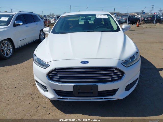 3FA6P0HD4GR227298 Ford Fusion