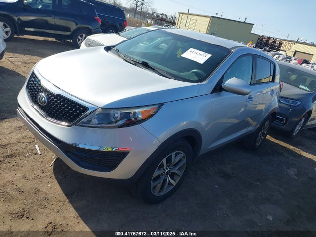 KIA Sportage Lx 2016 KNDPB3AC5G7856365 Image 2