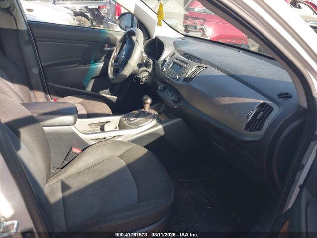KIA Sportage Lx 2016 KNDPB3AC5G7856365 Image 5