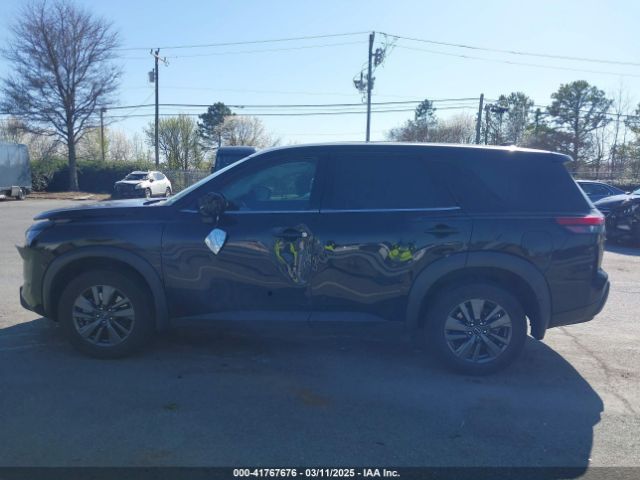 5N1DR3AC9PC229072 Nissan Pathfinder S 4wd