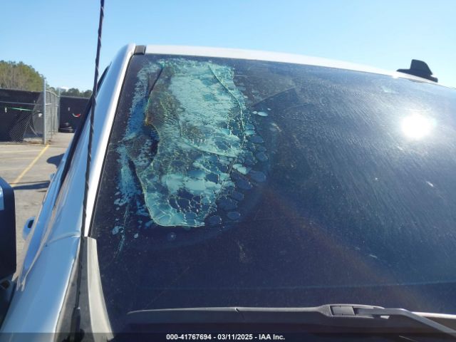 3GTUUBED4PG253079 GMC Sierra 1500 4wd  Short Box Sle