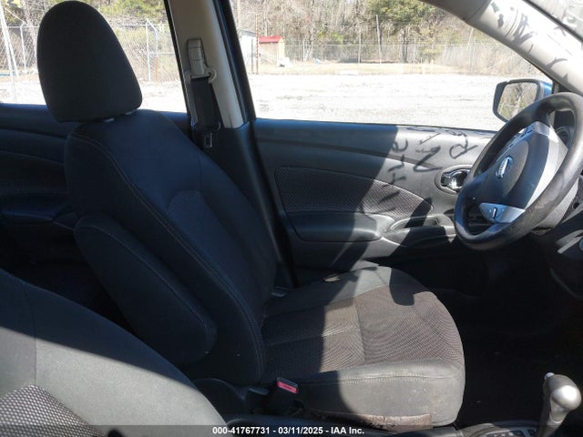 3N1CN7AP6KL801737 Nissan Versa 1.6 Sv