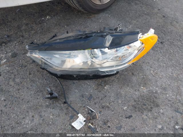 3FA6P0HD6HR312807 Ford FUSION SE