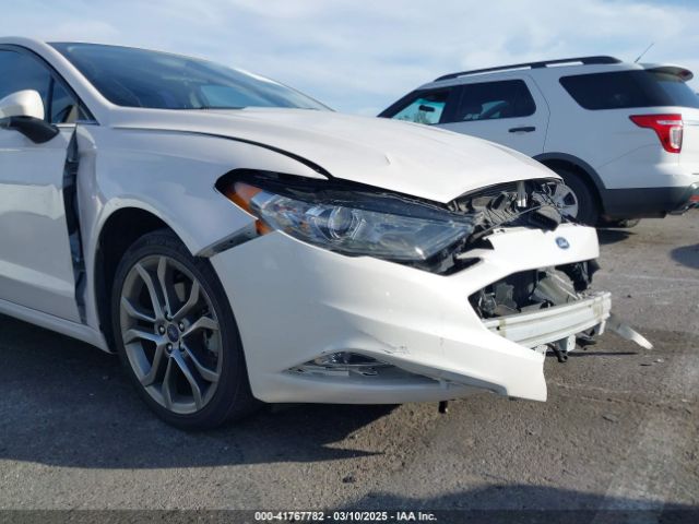 3FA6P0HD6HR312807 Ford FUSION SE