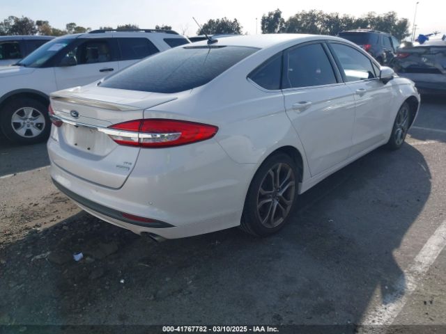 3FA6P0HD6HR312807 Ford FUSION SE